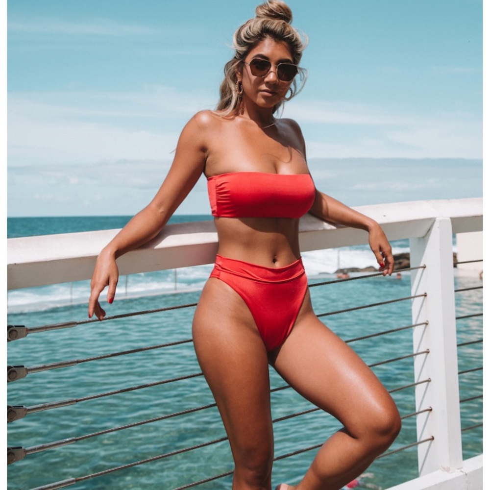 Seafolly high waisted bikini bottoms red - Picture 3 of 7